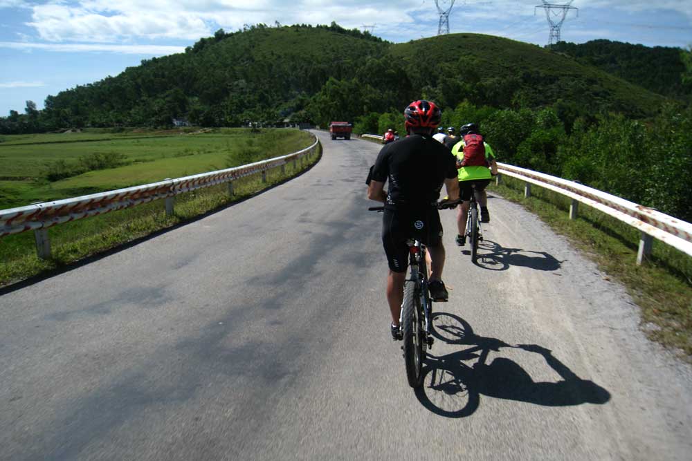 BAGAN CYCLING TOUR 1 DAY
